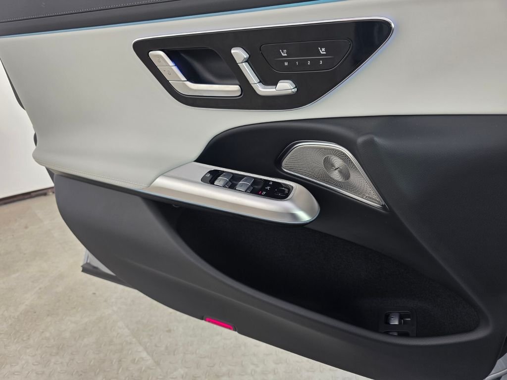 New 2026 Cirrus Silver Metallic Mercedes-Benz AMG® E 53 E 4MATIC+ Wagon image 17