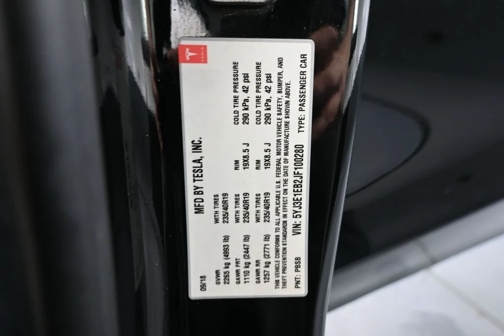 Used 2018 Black Tesla Long Range image 46