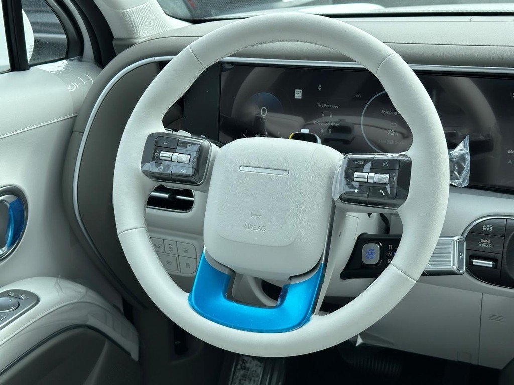 New 2027 White Hyundai SEL AWD image 27