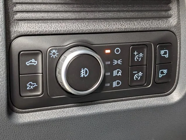 New 2026 Oxford White Ford F-250® Lariat® image 51