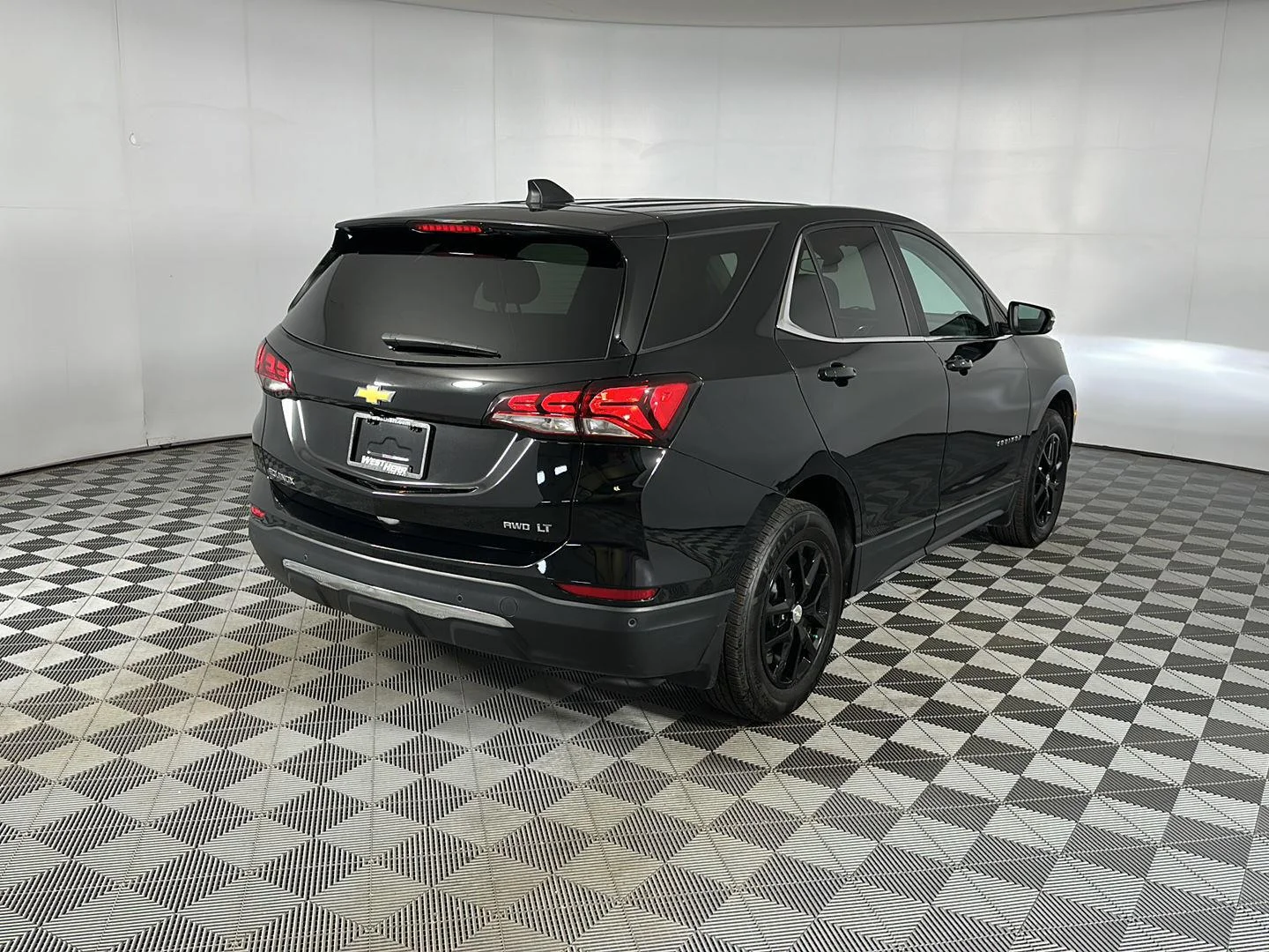 Used 2024 Mosaic Black Metallic Chevrolet LT image 8