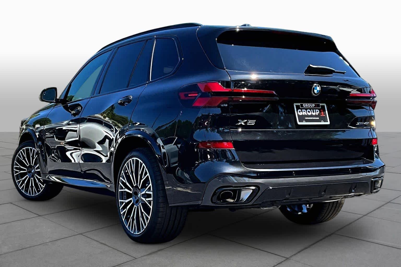 New 2026 Black Sapphire Metallic BMW xDrive40i image 12