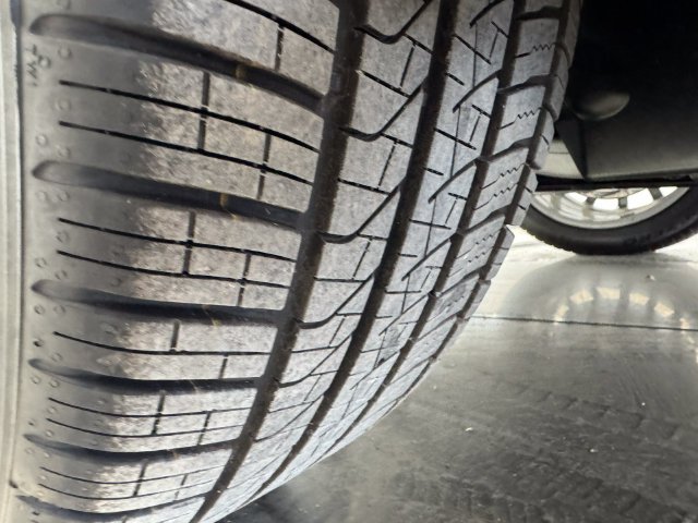 New 2026 MANUFAKTUR Alpine Grey Mercedes-Benz GLE 450 image 12