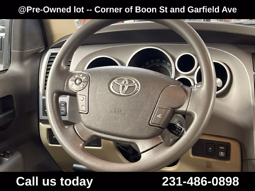 Used 2011  Toyota Grade image 19