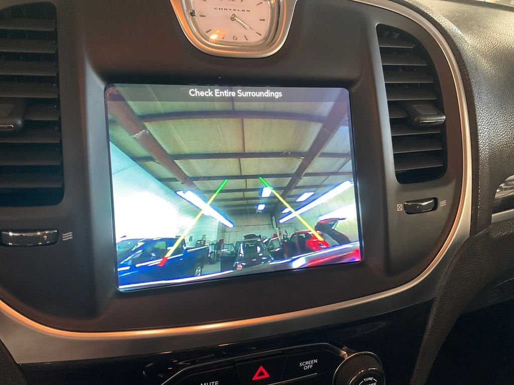 Used 2017 Gray Chrysler Limited image 24