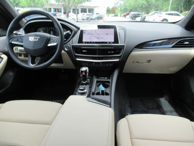Used 2024 White Cadillac Premium Luxury image 13
