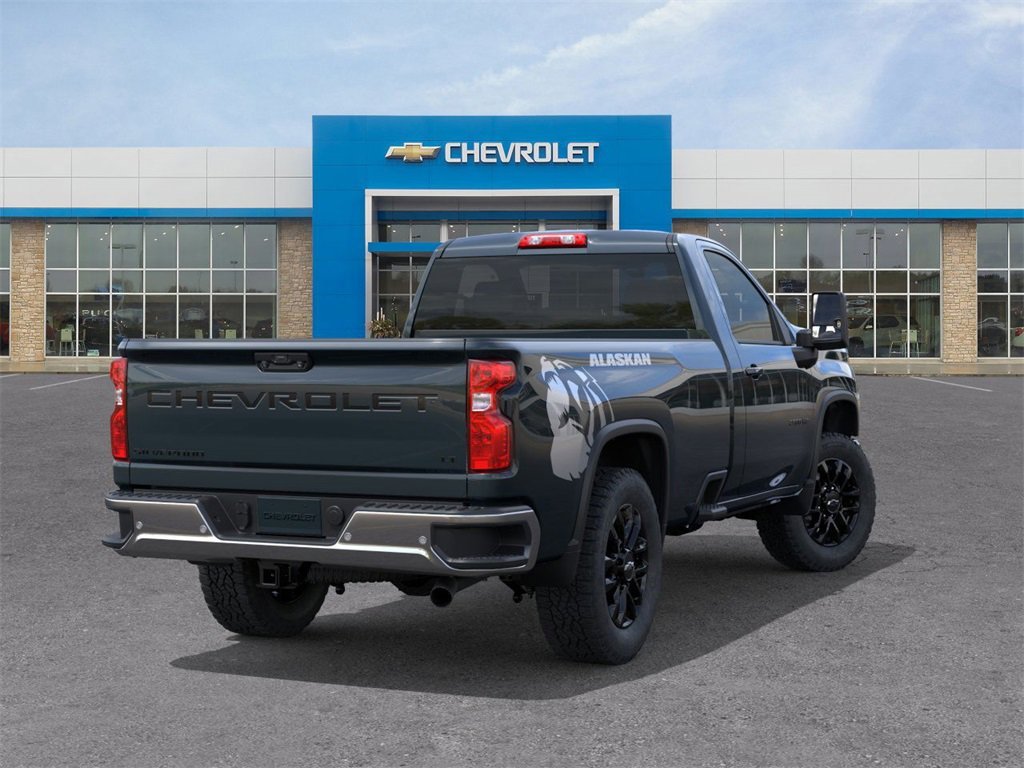 2026 Chevrolet Silverado 2500HD photo 4