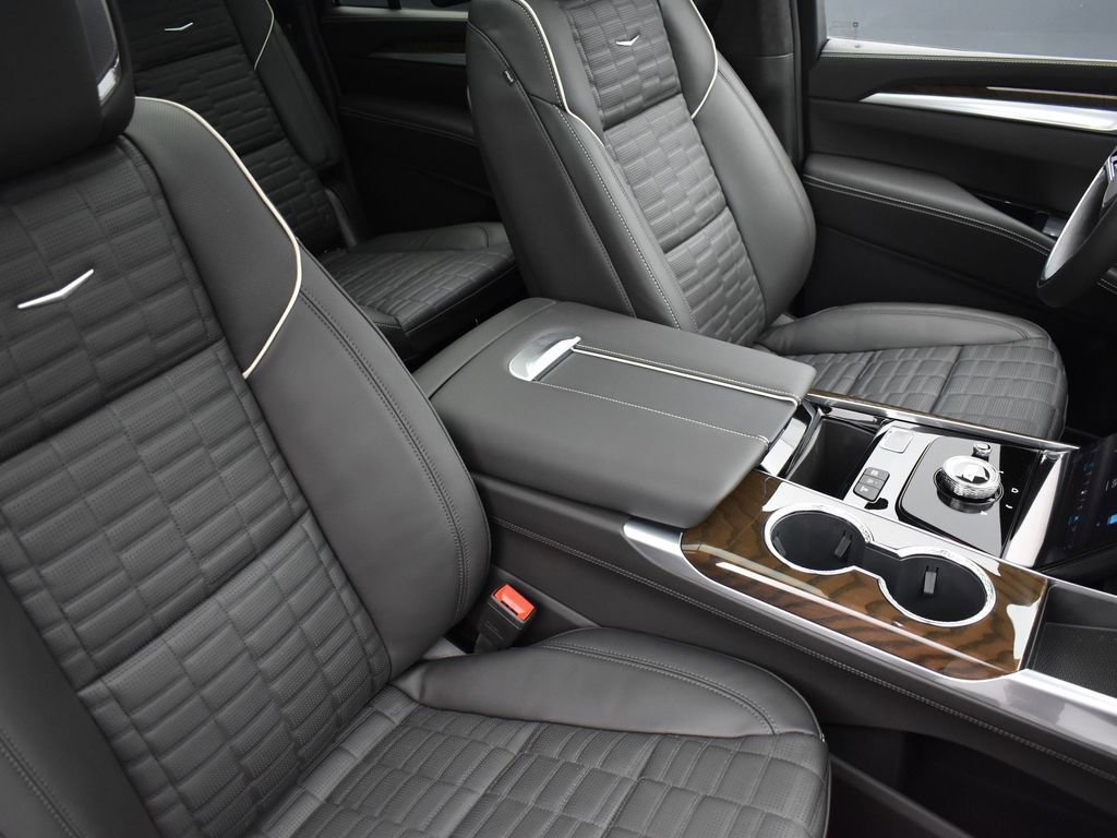 2026 CADILLAC ESCALADE ESV - Image 38