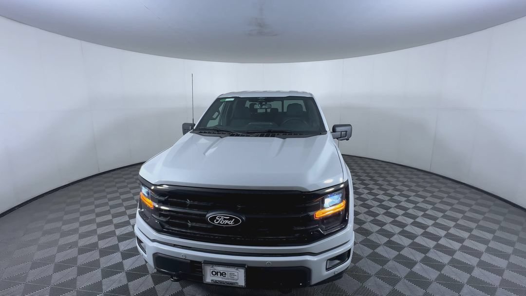 New 2026 Avalanche Ford XLT image 3