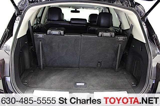 Used 2018 Black INFINITI 60 image 22