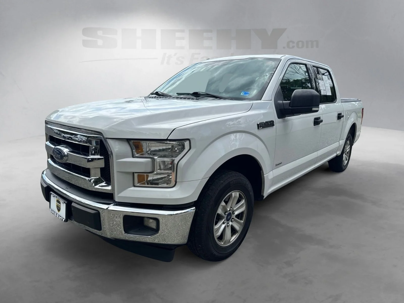 Used 2017 Oxford White Ford XLT image 15