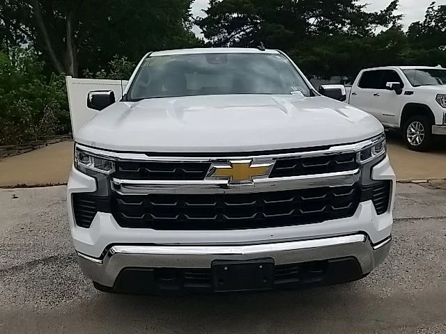 Used 2022 White Chevrolet LT image 8
