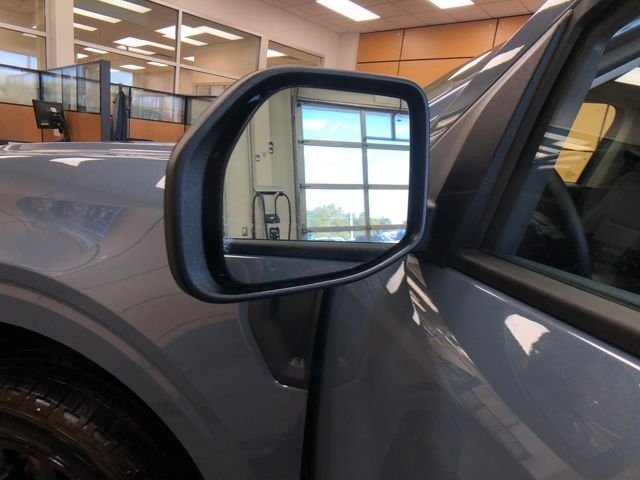 New 2025 Azure Gray Metallic Tri-Coat Ford XLT image 22