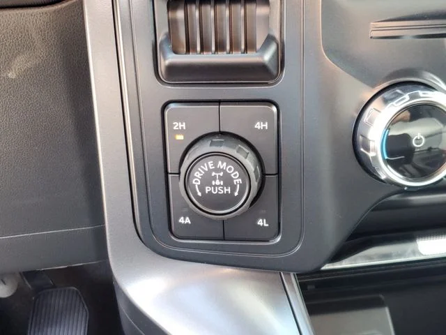New 2026 Avalanche Ford Lariat® image 29