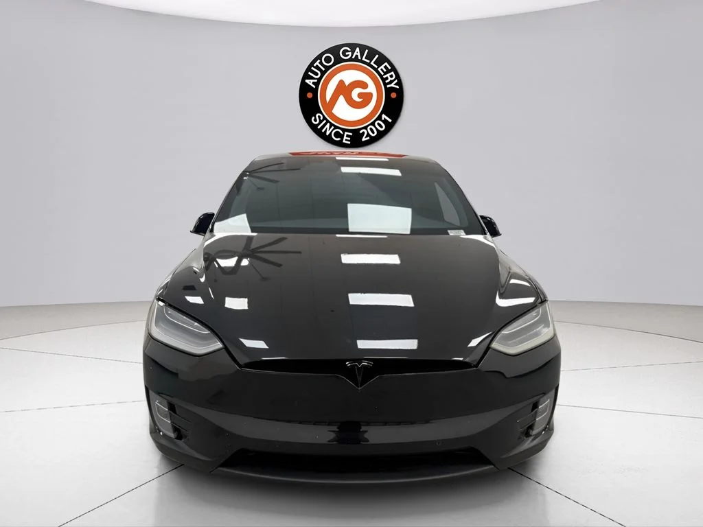 Used 2018 Black Tesla 100D image 8