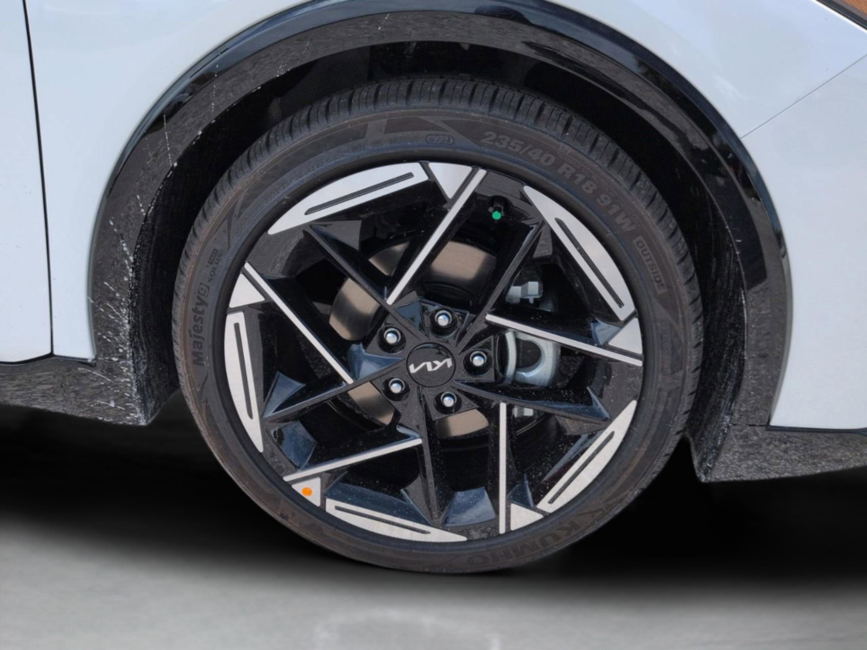 New 2026 Snow White Pearl Kia GT-Line image 12
