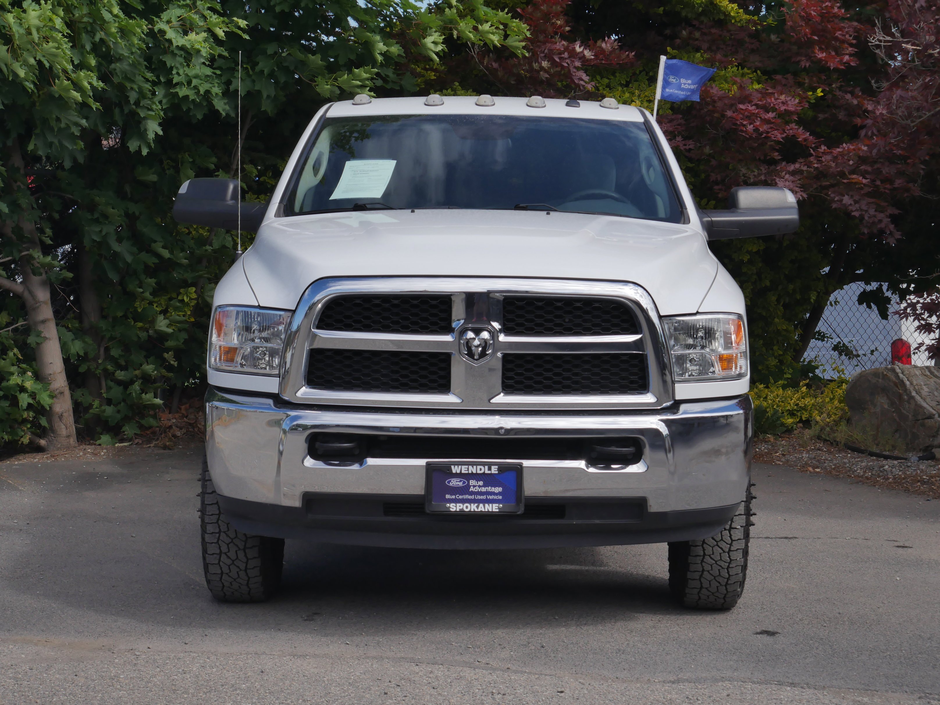 Certified Used 2018 Bright White Clearcoat Ram SLT image 29