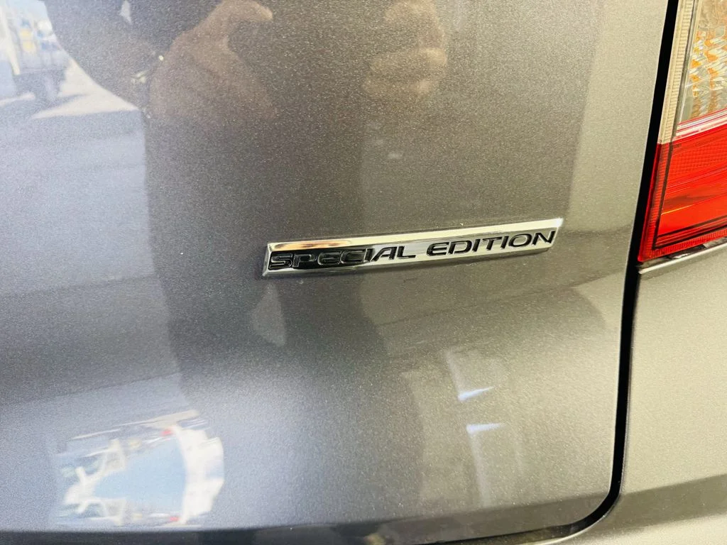 Used 2021 Gray Honda Special Edition image 31