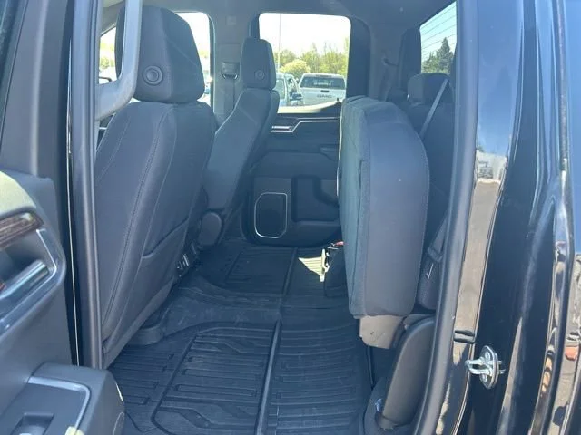 Used 2024 Onyx Black GMC Elevation image 26