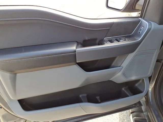 Used 2025 Carbonized Gray Ford XLT image 15