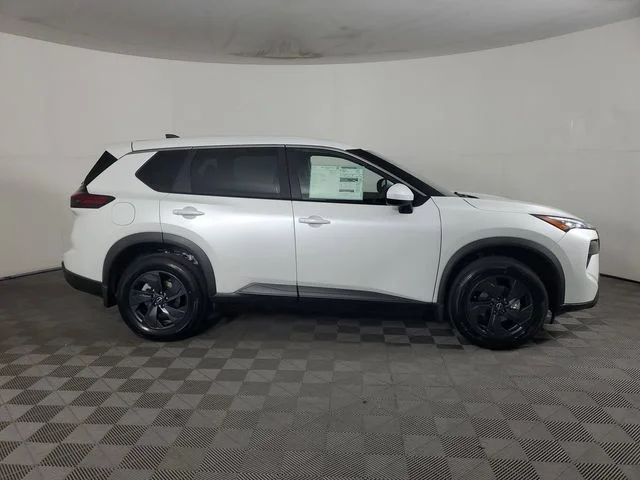 New 2026 Everest White Pearl TriCoat Nissan SV image 8