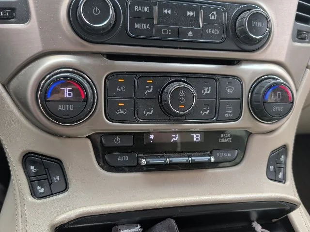 Used 2018 White GMC Denali image 24