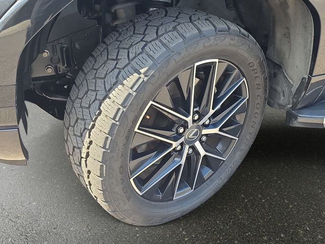 Used 2024 Black Lexus 550 Premium+ image 36