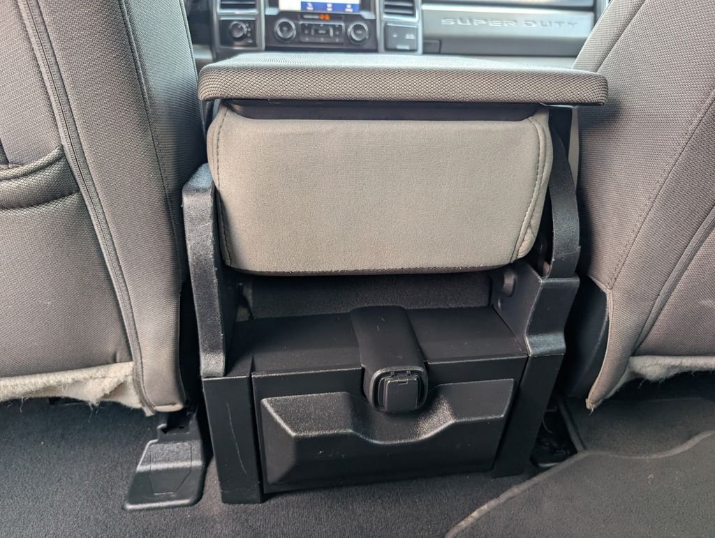 Used 2020 Gray Ford XLT image 19