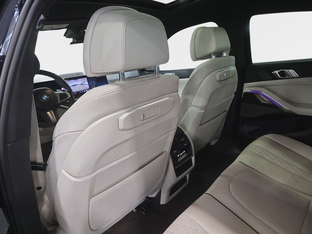Certified Used 2024 Black BMW xDrive40i image 10