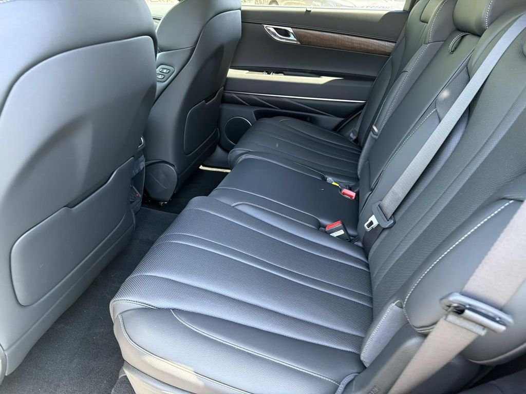 New 2026 Blue Genesis 2.5T Select image 14