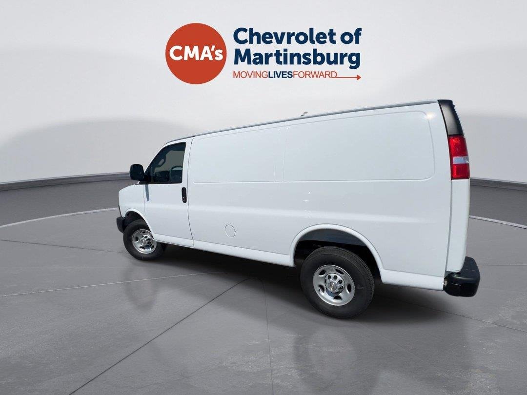 2026 Chevrolet Express Cargo Work Van - Photo 6