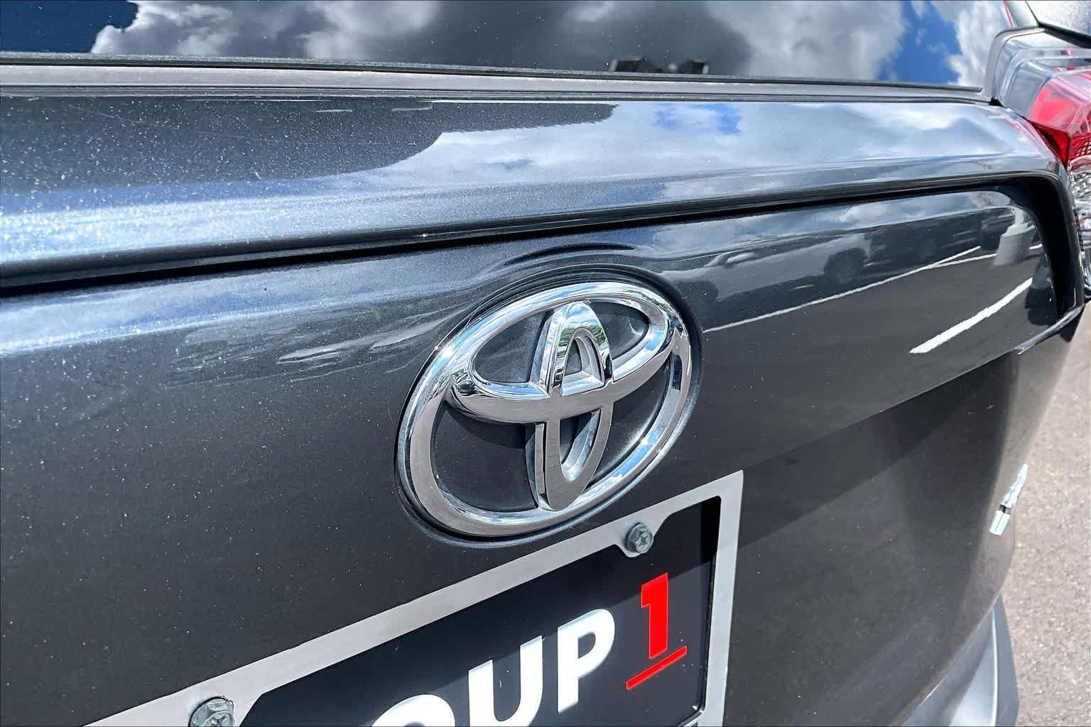 Used 2024 Magnetic Gray Metallic Toyota XLE image 31