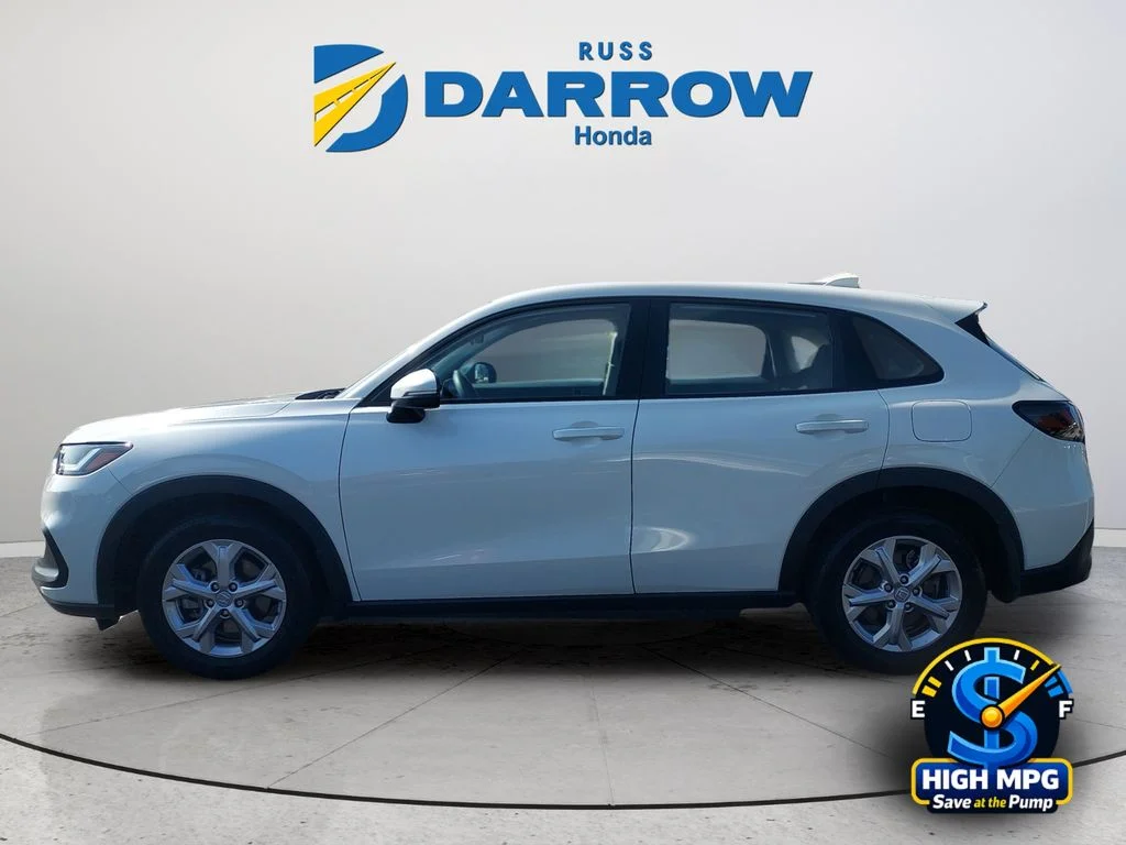 Certified Used 2025 White Honda LX image 2
