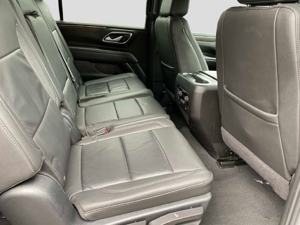 Used 2024 White Chevrolet LT image 28