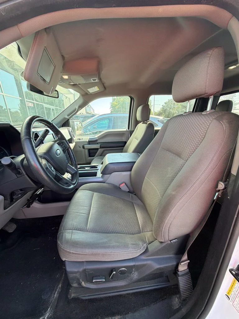 Used 2015 White Ford XLT image 3