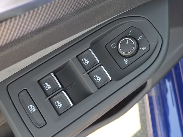 New 2026 Lapiz Blue Metallic Volkswagen 2.0T image 12