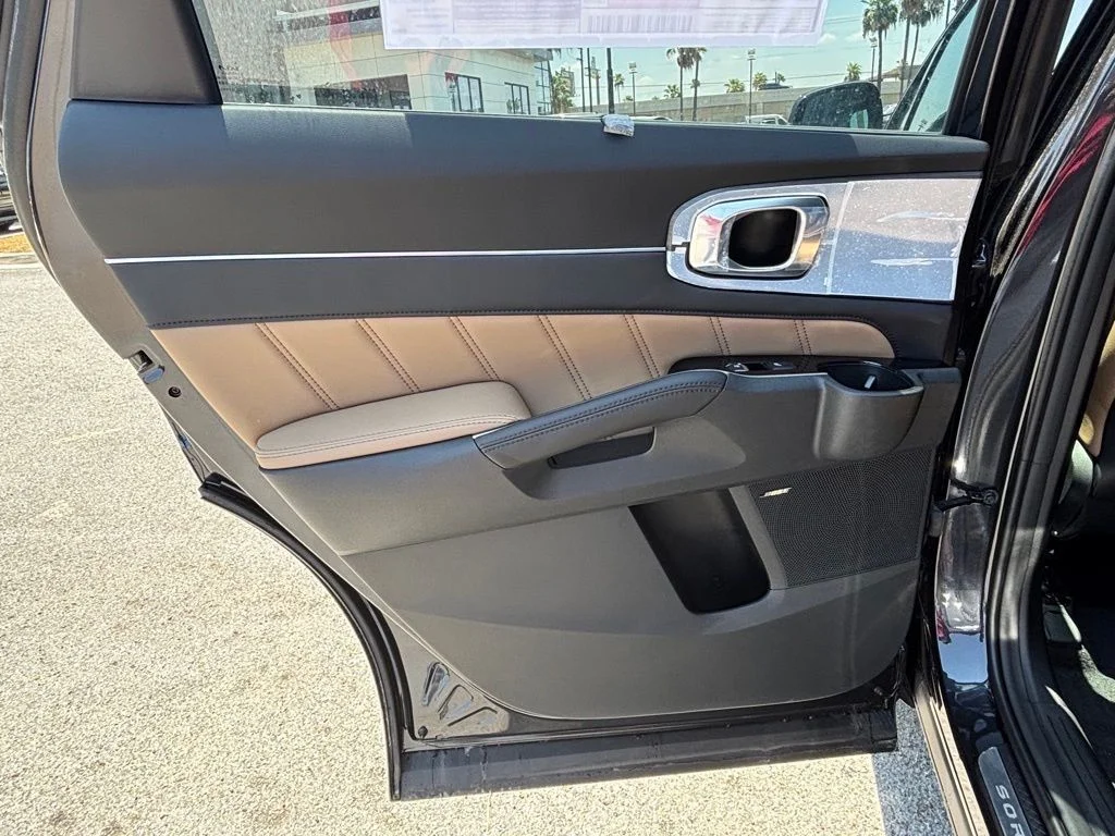 2025 Kia Sorento X-Line SX Prestige - Photo 14