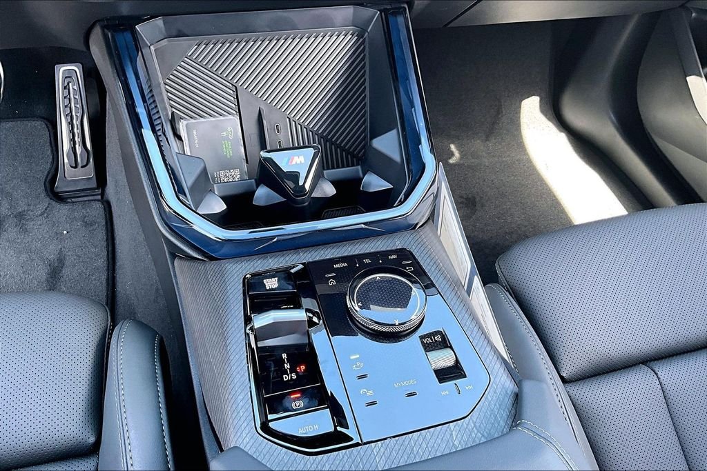 New 2026 Blue BMW 30 xDrive image 19
