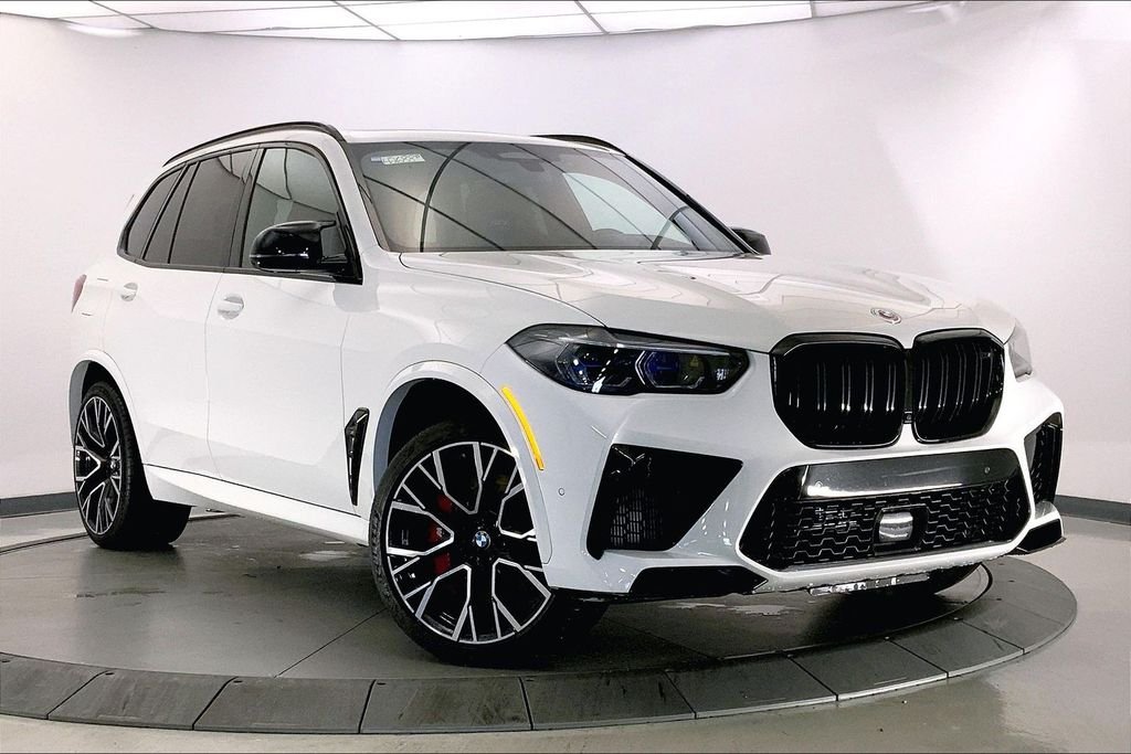 2022 BMW X5 M -'s photo