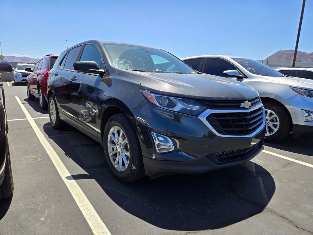 2021 Chevrolet Equinox LS's photo