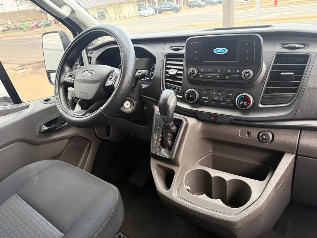 Used 2021 White Ford XLT image 21