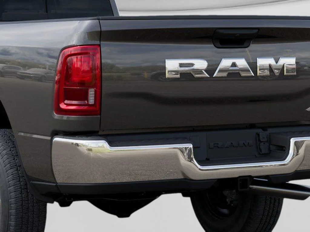 2026 RAM 3500 Tradesman - Photo 13
