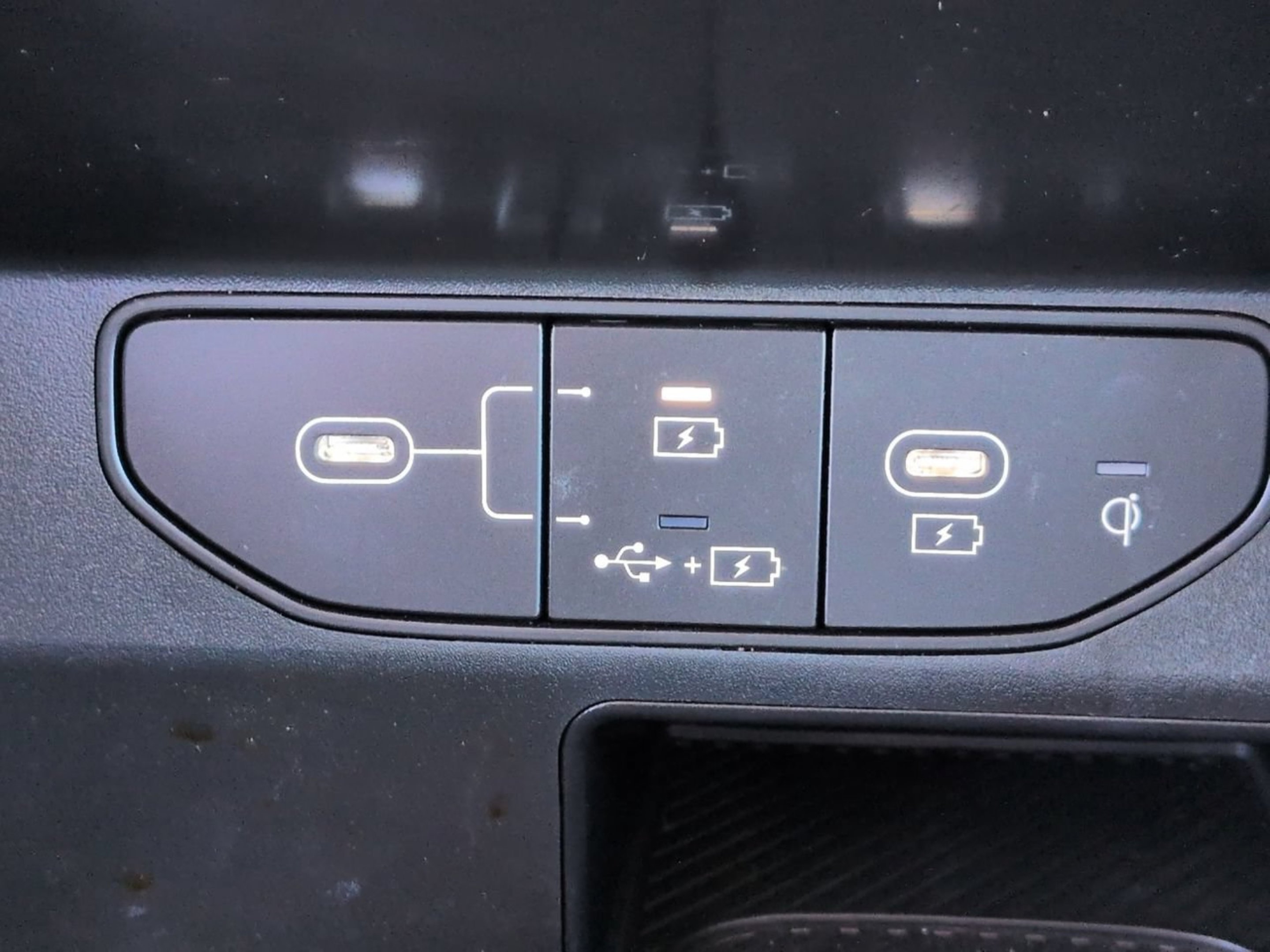 Used 2025 Panthera Metal Kia S image 22