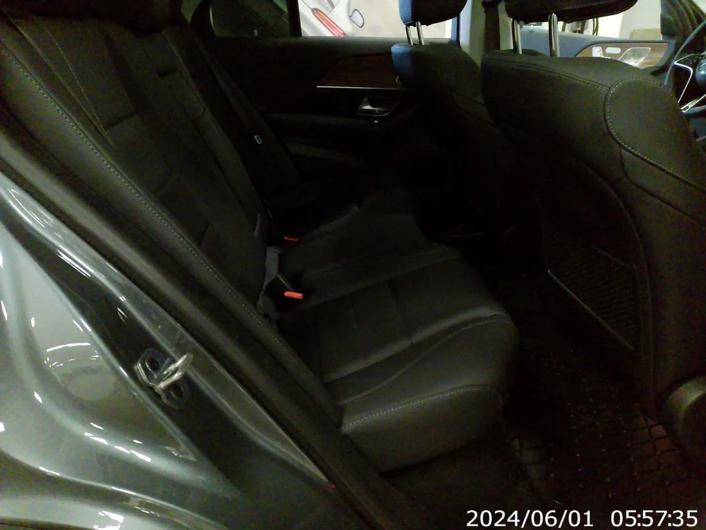 Certified Used 2026 Selenite Grey Metallic Mercedes-Benz GLE 350 image 31