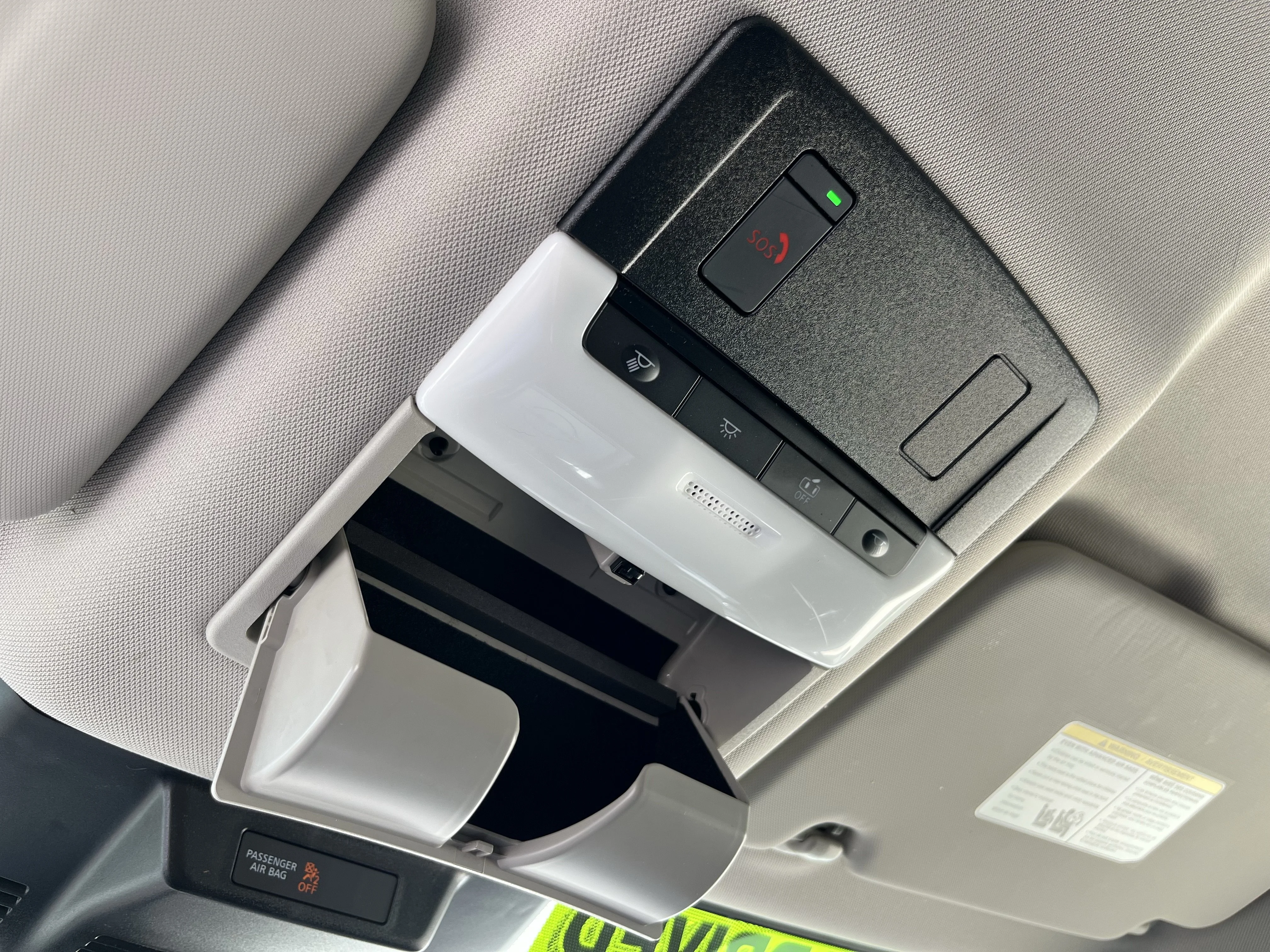 Used 2021 Gun Metallic Nissan SV image 34