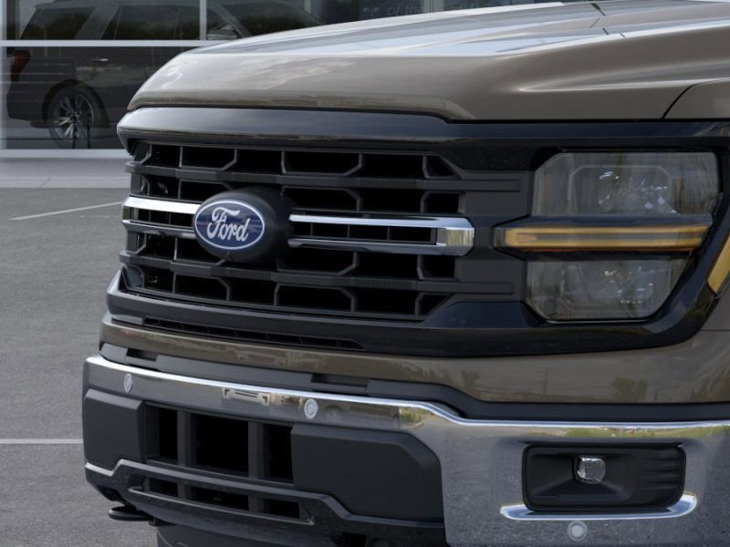 2025 Ford F-150 XLT - Photo 17
