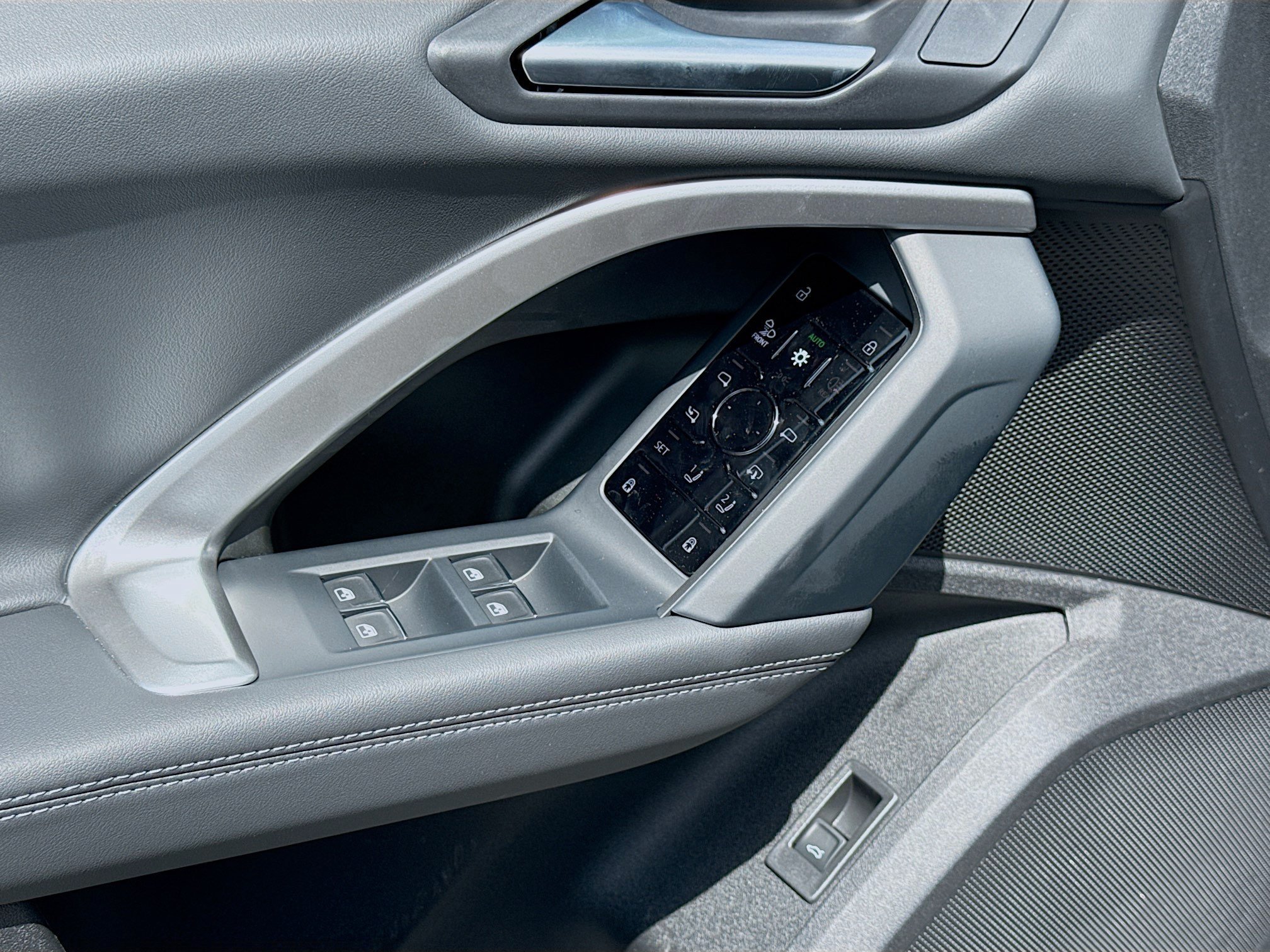 New 2026 Tambora Gray Metallic Audi Premium Plus image 22