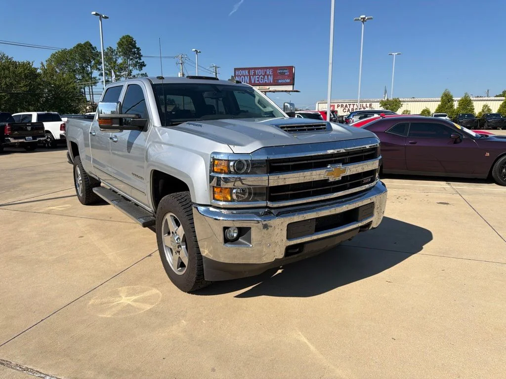 Pre-Owned 2018 Chevrolet Silverado 2500HD LTZ 4D Crew Cab in