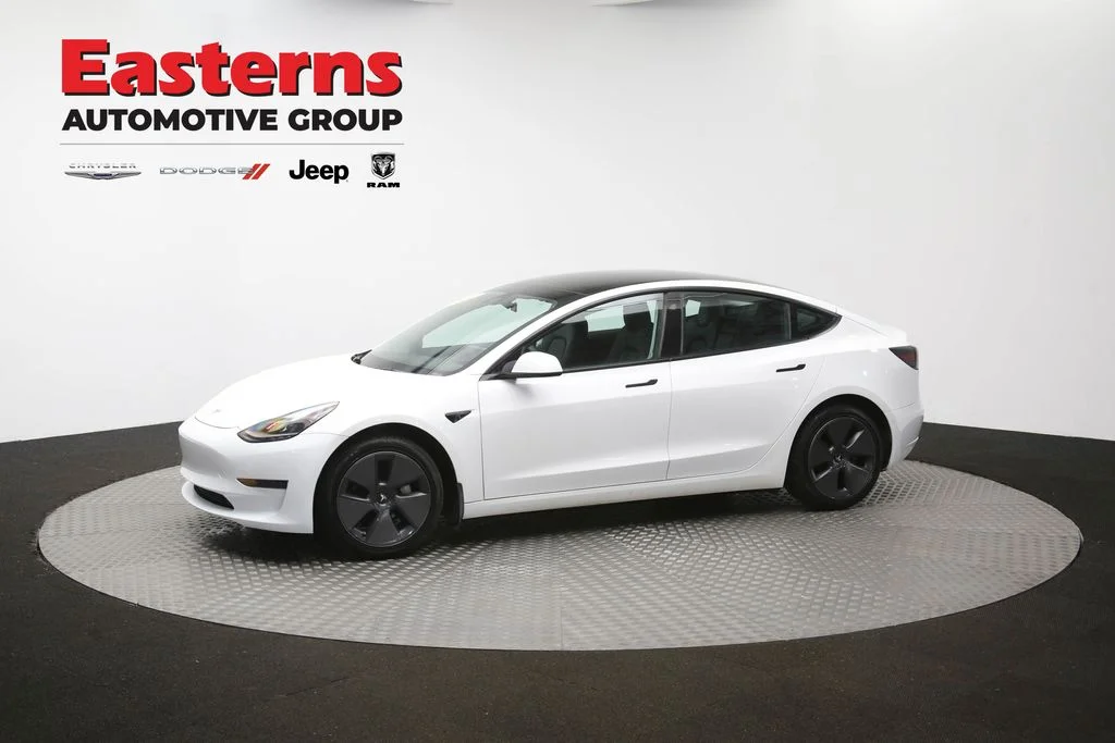Used 2021 White Tesla Standard Range Plus image 52