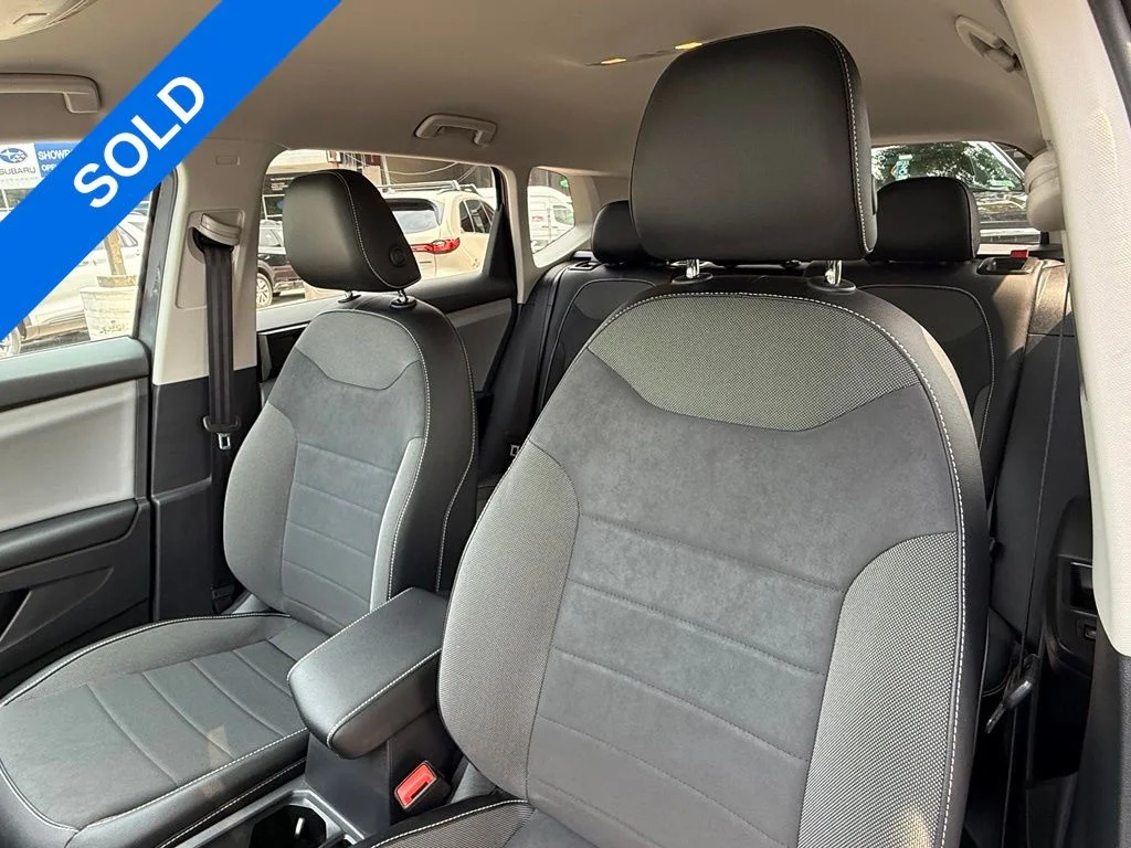 Used 2022 Gray Volkswagen 1.5T SE image 21